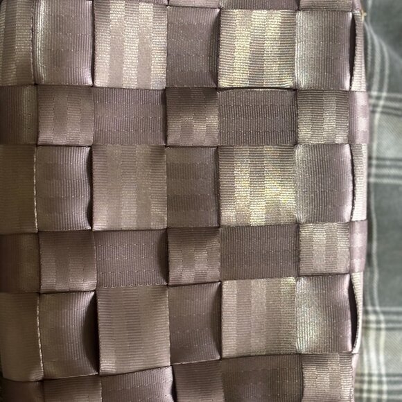 HARVEYS Seatbelt Bag: Rare Soft Mauve with Gold chain-link strap - Picture 8 of 8